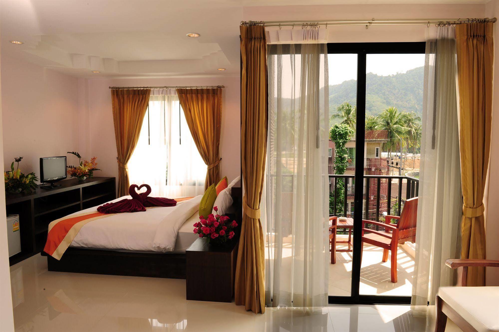 Ice Kamala Beach Hotel Dış mekan fotoğraf
